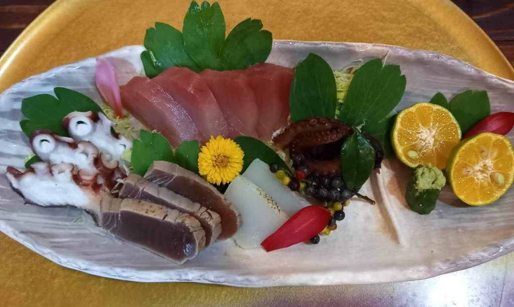 石垣市の八重山の食材を使った地元料理人の店とーいの料理